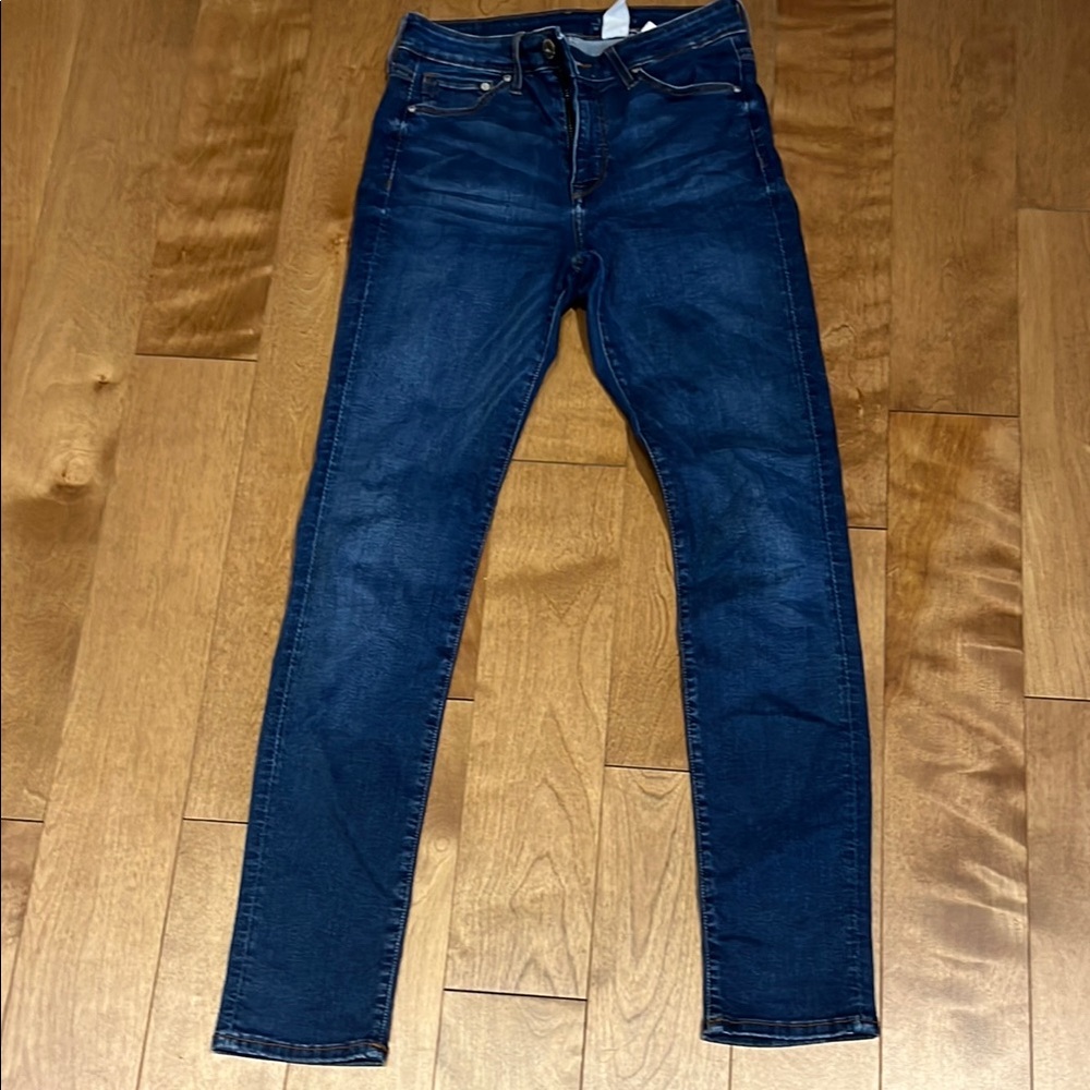H&M Blue Skinny Jeans with Modern hit
